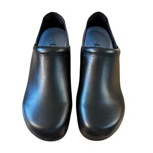 Shoes For Crews LILA Juno Women's Matte Black Slip-Resistant Work Clogs 9.5